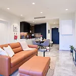 Lejlighed Luxurious Twin Units With Incredible Sea Views