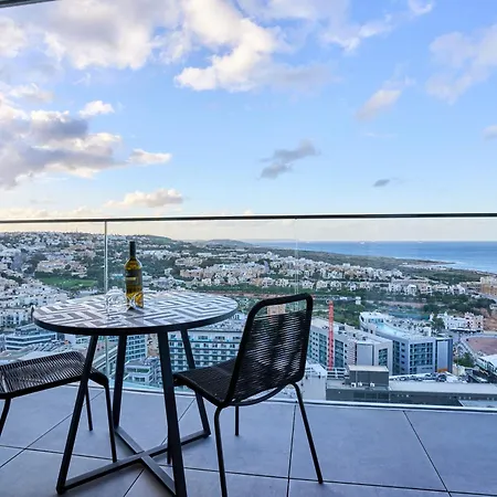 Stunning Seaview Mercury Tower - Luxurious Twin Units