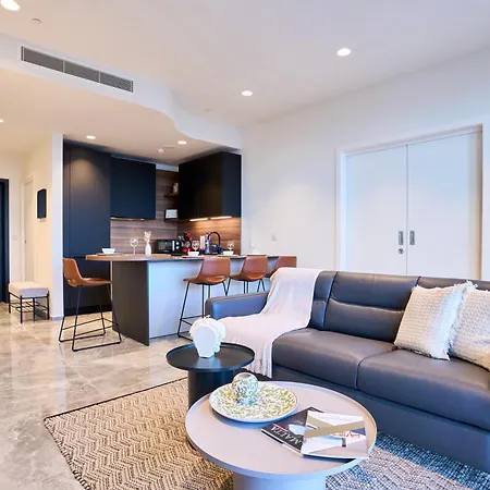 Apartment Luxurious Twin Units With Incredible Sea Views *