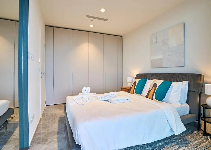 Stunning Seaview Mercury Tower - Luxurious Twin Units * Saint Julian's