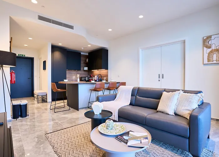 Apartment Stunning Seaview Mercury Tower - Luxurious Twin Units *