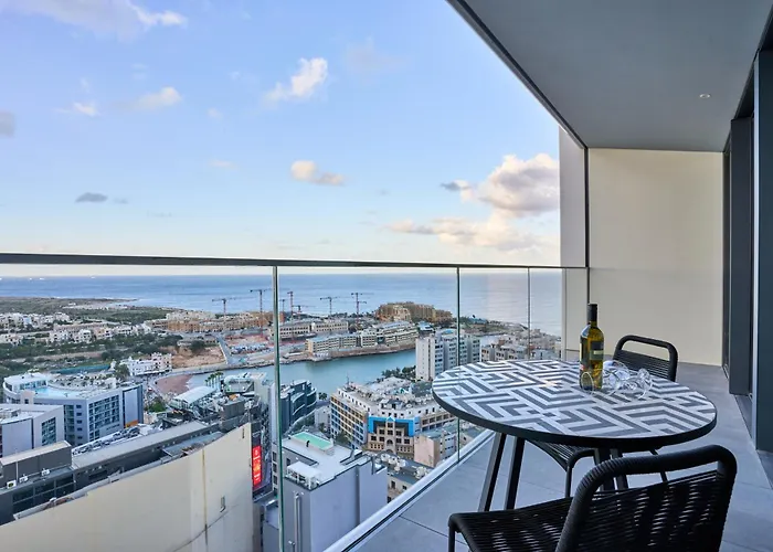 Stunning Seaview Mercury Tower - Luxurious Twin Units Apartment Saint Julian's