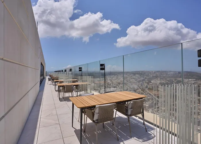 Stunning Seaview Mercury Tower - Luxurious Twin Units * Saint Julian's