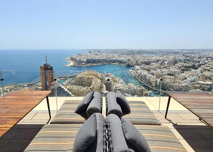 Stunning Seaview Mercury Tower - Luxurious Twin Units Apartment Saint Julian's